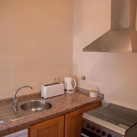 Cosy Historical House In - Quinta Do Cabo Casa de Férias *