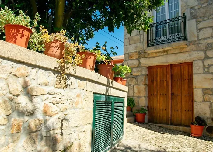 Ferienhaus Cosy Historical House In - Quinta Do Cabo